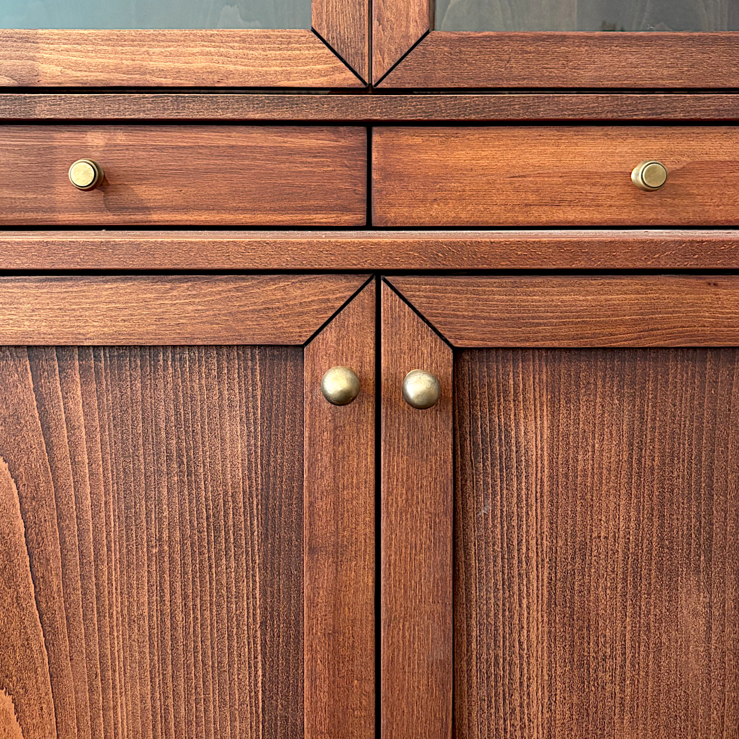 Exclusive Solid Wood Arabica Buffet