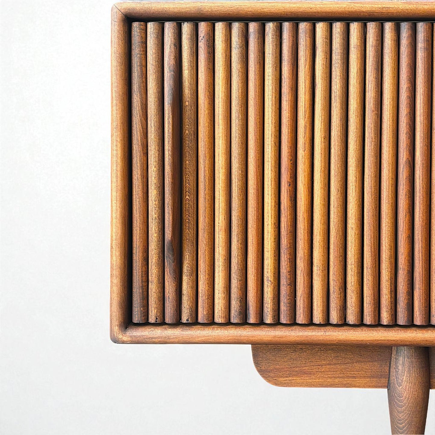 Mazhar V2 Masif Ahşap Cocoa TV Ünitesi