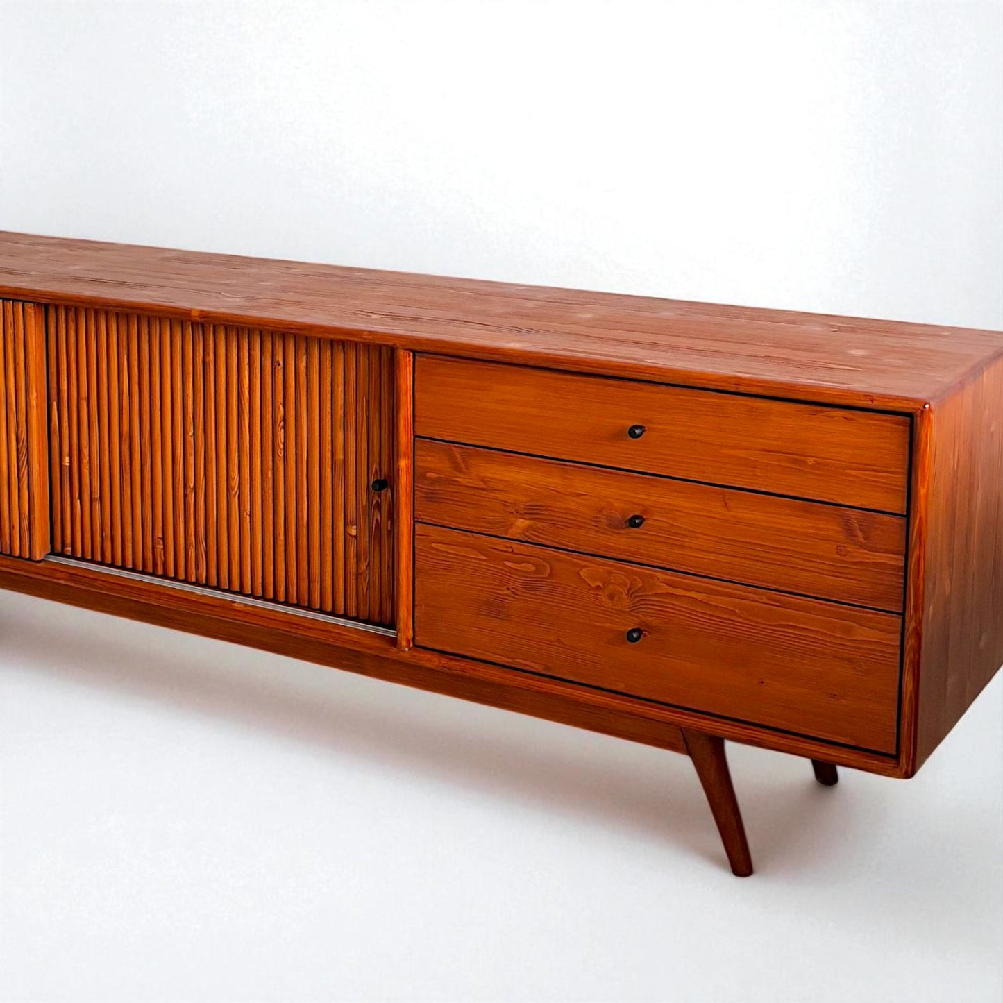 Mazhar V1 Masif Ahşap Tik TV Ünitesi