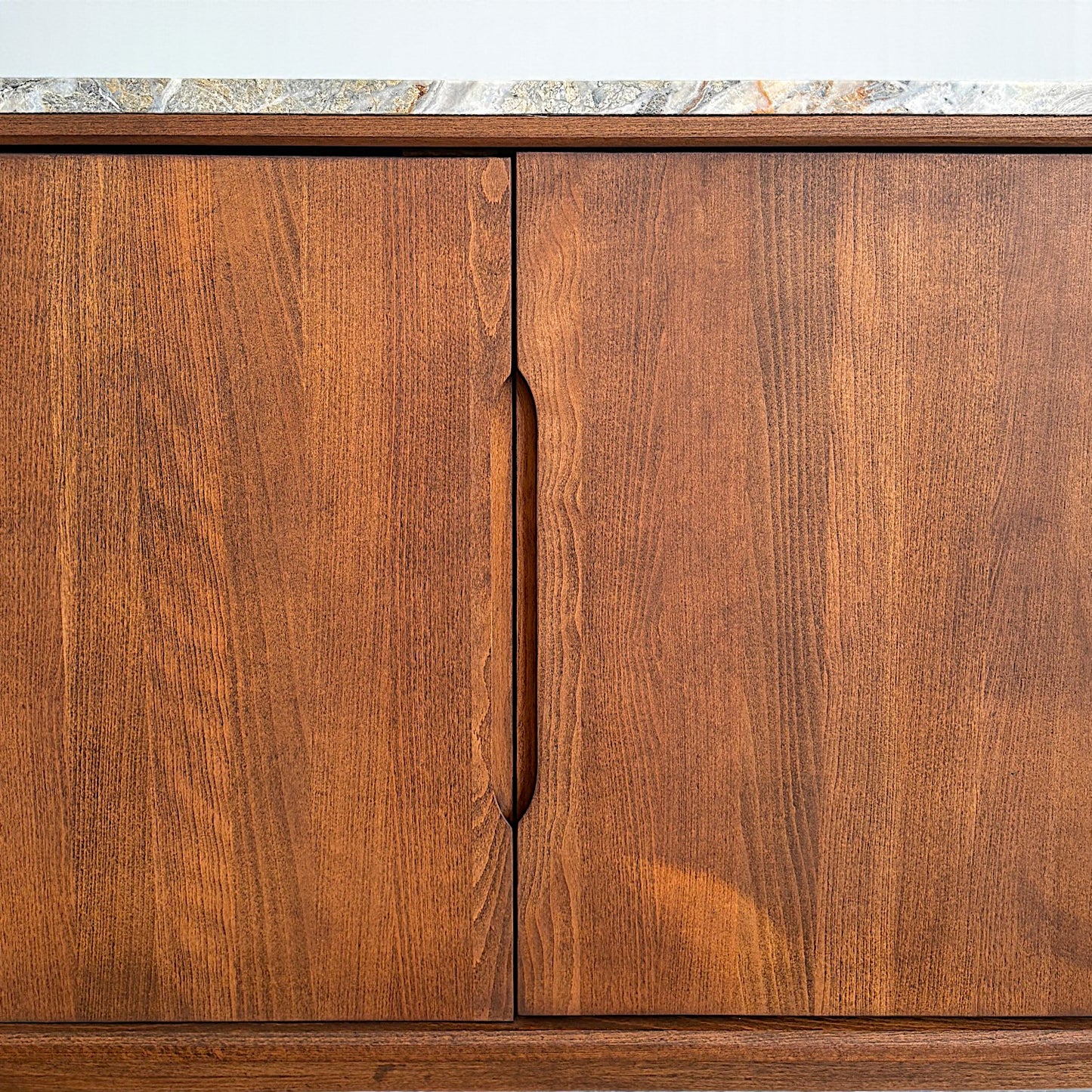 Müjgan Solid Wood Cocoa Console