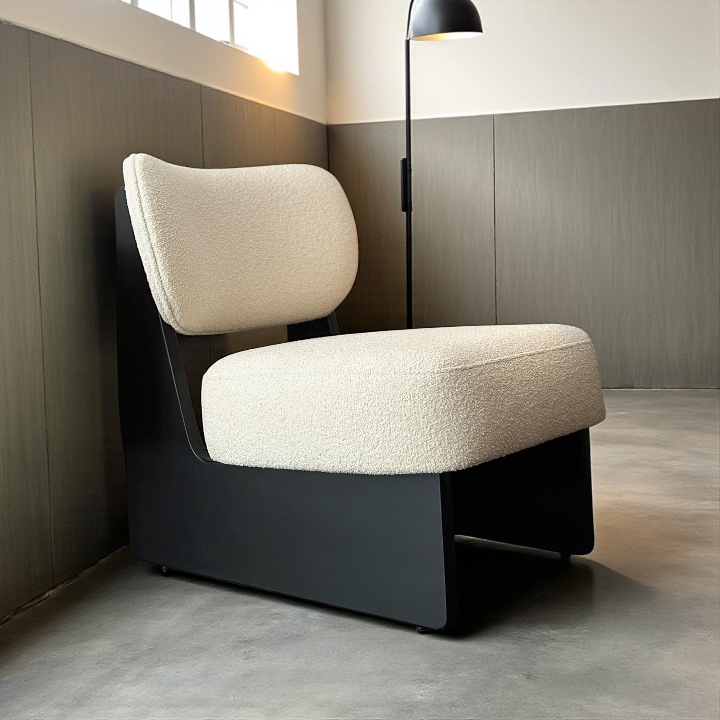 Mild Solid Wood Black Armchair