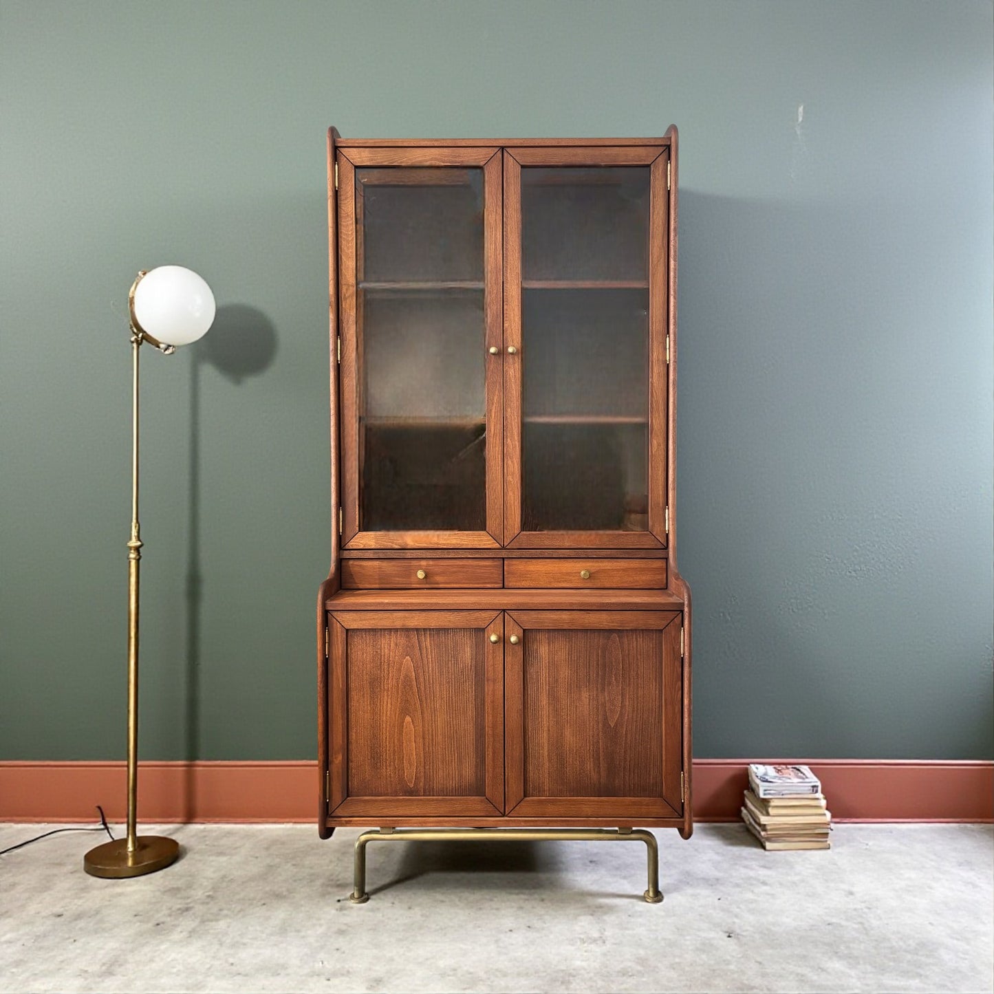 Exclusive Solid Wood Arabica Buffet