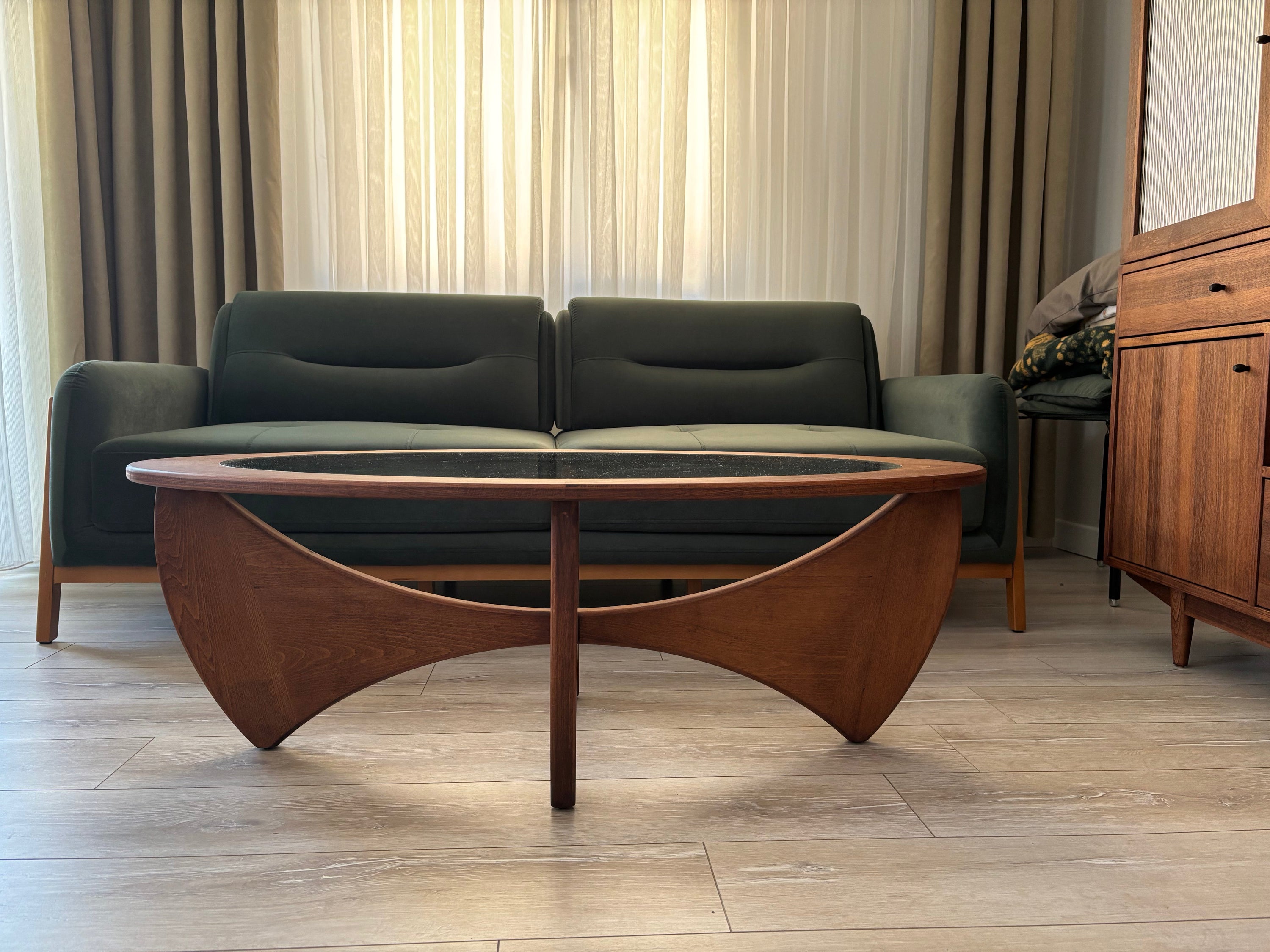 Masif Ahşap Mobilya Neden Uzun Ömürlüdür? Kalitenin Şifresi Doğada Gizli