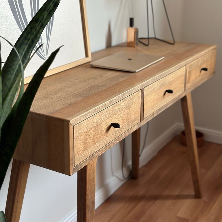 Yekpare Masif Ahşap Castle Brown Dresuar