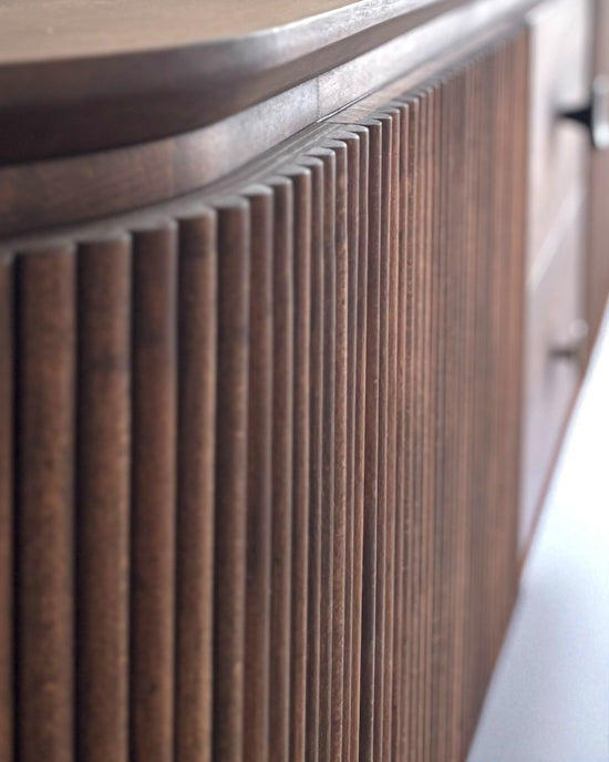 Münhani Masif Ahşap Cocoa TV Ünitesi