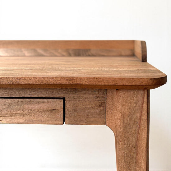 Azize Masif Ahşap Çalışma Masası