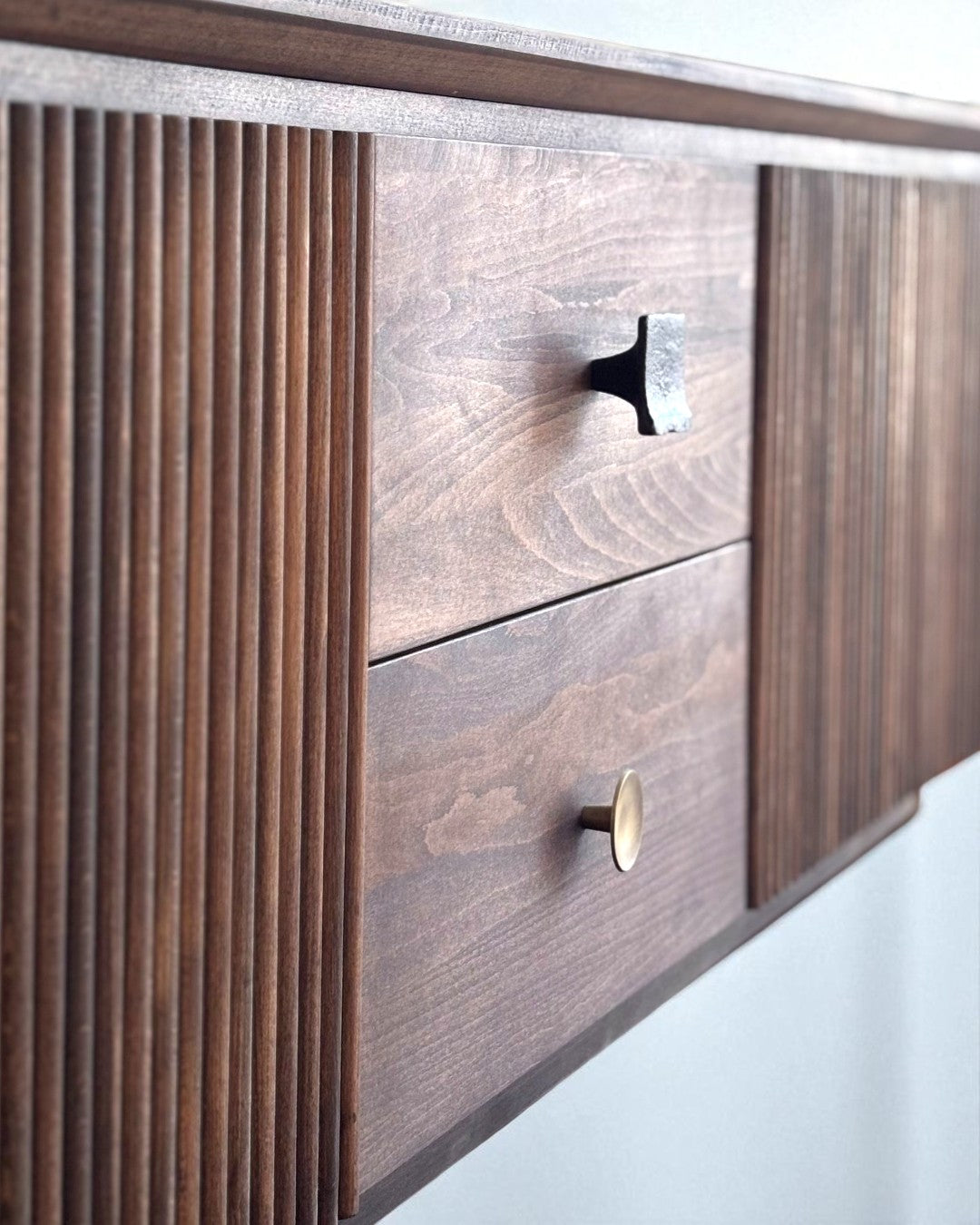 Münhani Masif Ahşap Cocoa TV Ünitesi