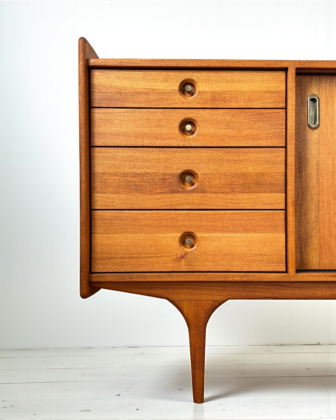 Mazi V2 Masif Ahşap Cinnamon Brown Konsol