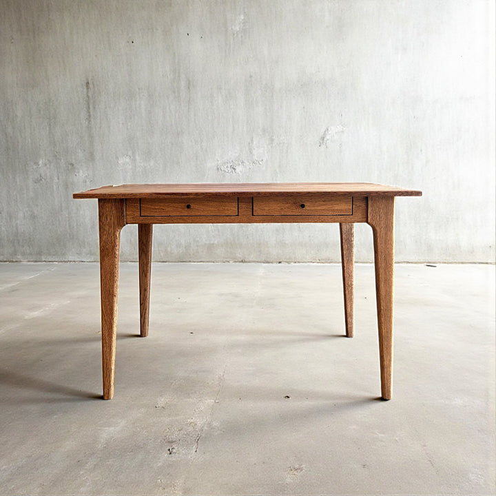 Gülendam V1 Masif Ahşap Castle Brown Çalışma Masası