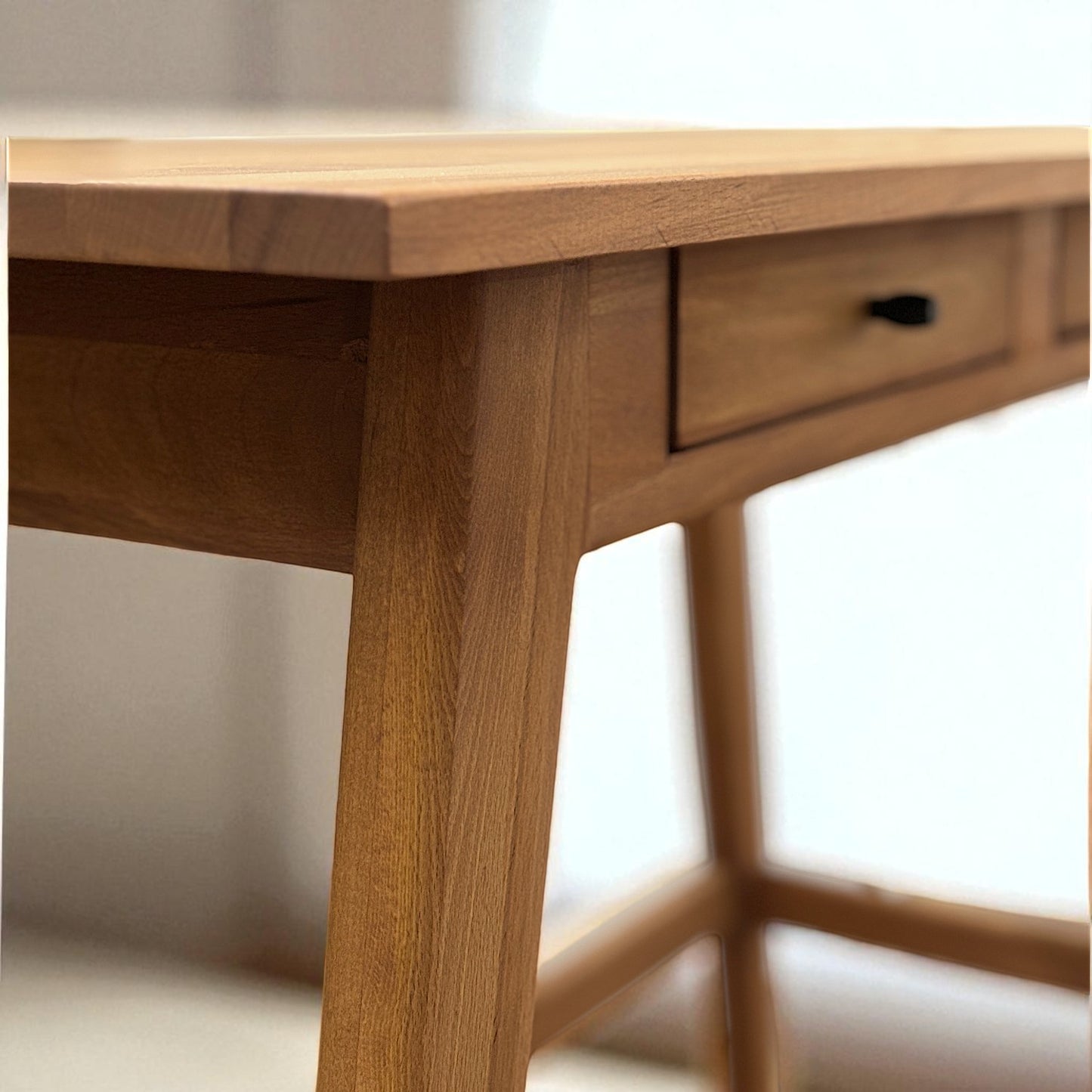 Gülendam V2 Masif Ahşap Bourbon Çalışma Masası