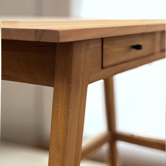 Gülendam V2 Masif Ahşap Bourbon Çalışma Masası