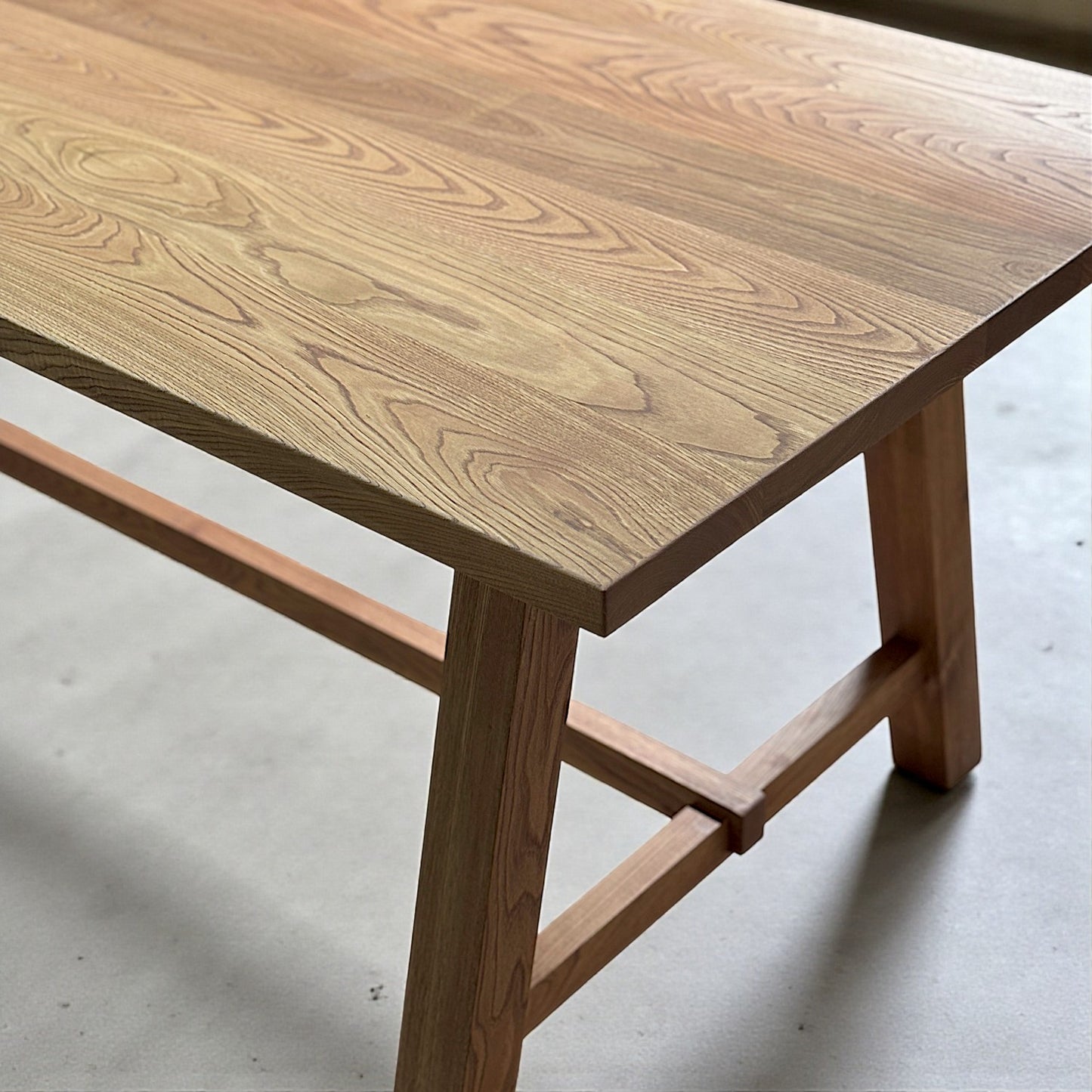 Haydar Masif Ahşap Bourbon Yemek Masası