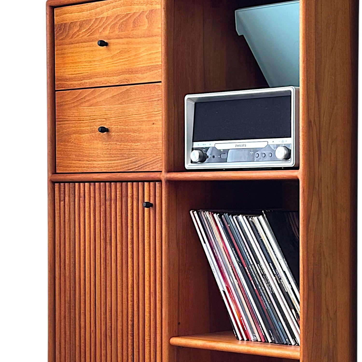 Mazhar Masif Ahşap Cinnamon Brown Plak Dolabı