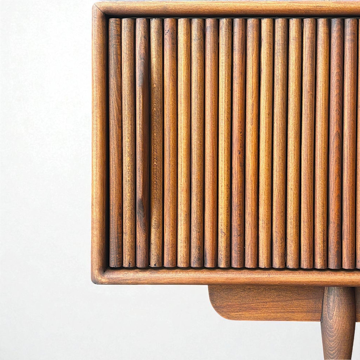 Mazhar V2 Masif Ahşap Cocoa TV Ünitesi