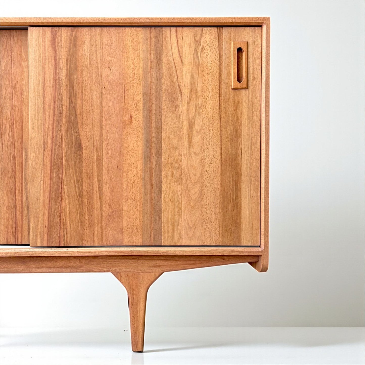 Mazi V1 Masif Ahşap Bourbon Konsol