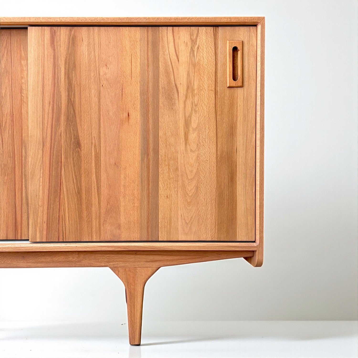 Mazi V1 Masif Ahşap Bourbon Konsol