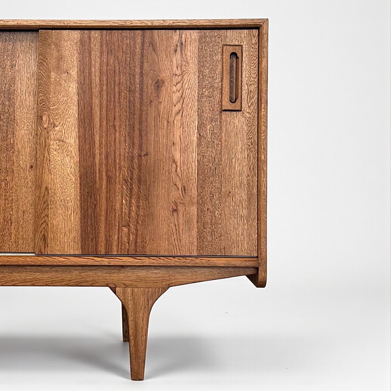 Mazi V1 Masif Ahşap Castle Brown Konsol