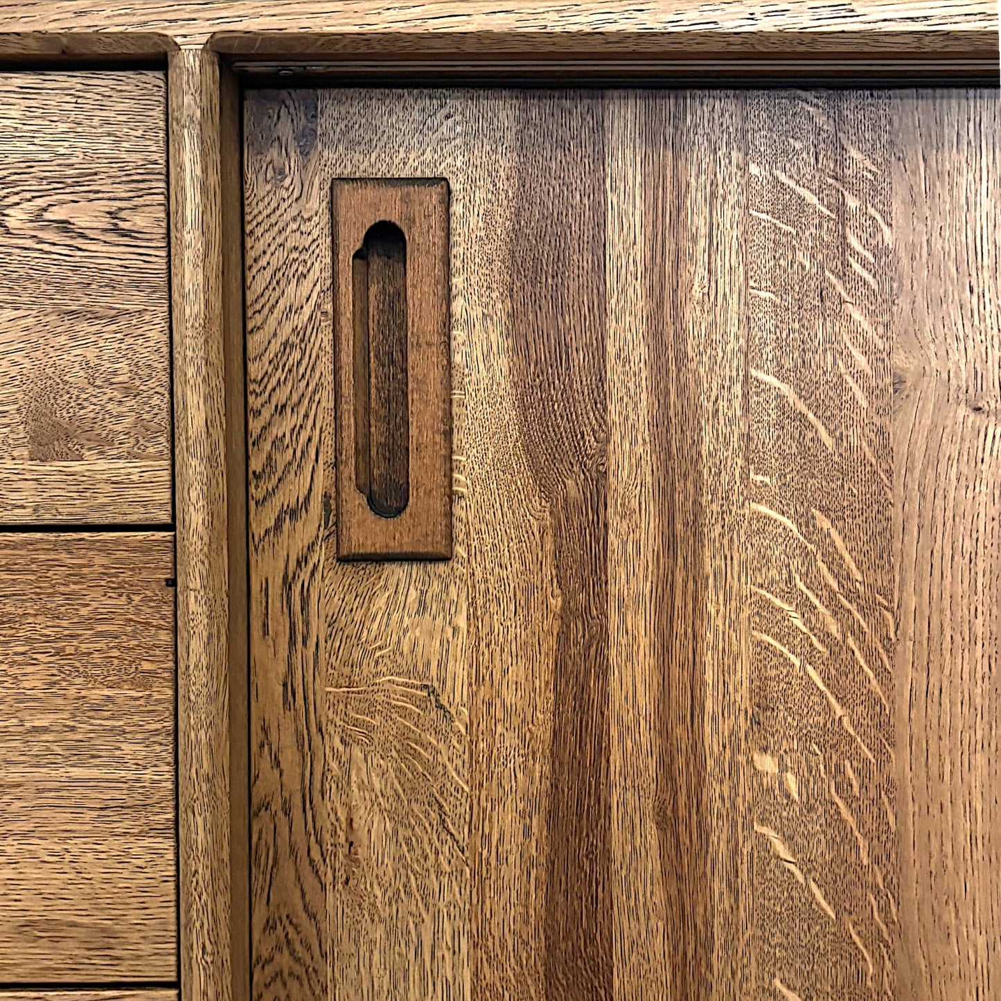 Mazi V1 Masif Ahşap Castle Brown Konsol