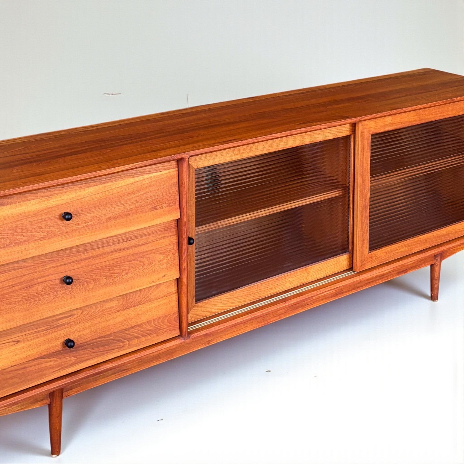 Muaşaka Masif Ahşap Cinnamon Brown Konsol