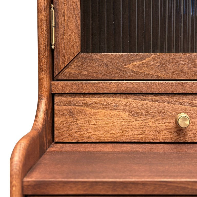 Münhasır Masif Ahşap Nervürlü Camlı Arabica Büfe