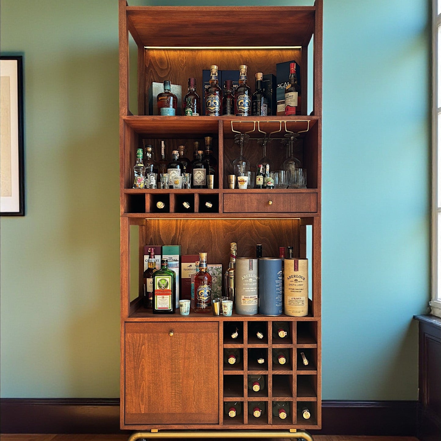 Saki Masif Ahşap Arabica İçki Dolabı