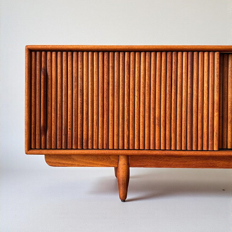 Mazhar V2 Masif Ahşap Cinnamon Brown TV Ünitesi