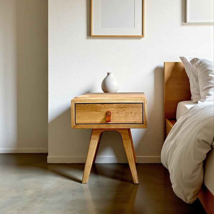 Yekpare Masif Ahşap Tek Çekmeceli Pure Komodin